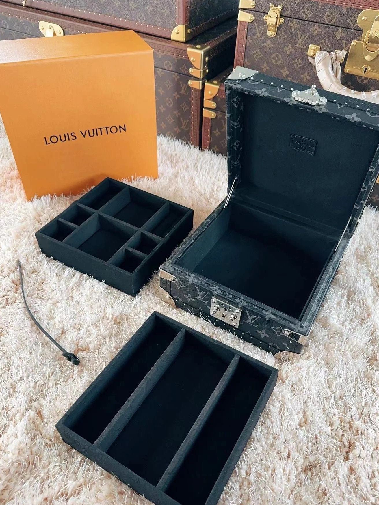 LV CUSTOM BLACK JEWELRY BOX 0710